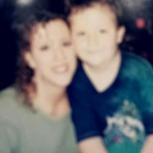 Meet your Posher, Lorie